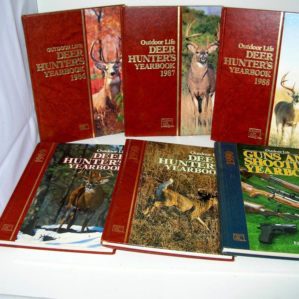 LOT of 6 BOOKS - DEER HUNTERS YEARBOOKS 1986-90; 1990 GUNS & SHOOTING YEARBOOK